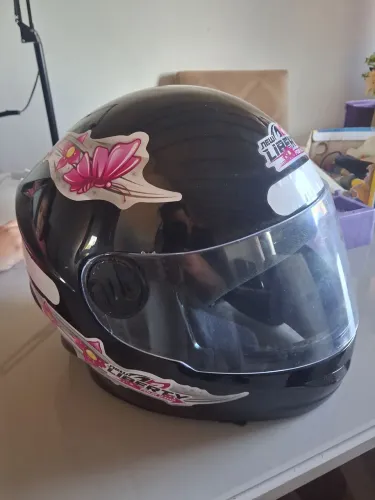 Capacete seminovo para criança ñ 54