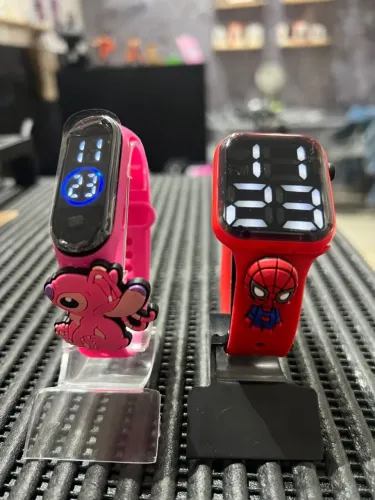 sua criança no estilo com esse Relógio infantil digital