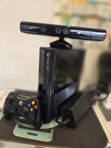 Xbox 360 SLIM (TODO ORIGINAL E NUNCA ABERTO)