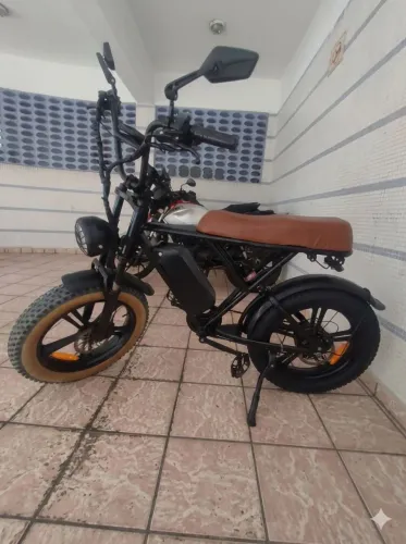Bicbicleta elétrica Califórnia edição limitada .