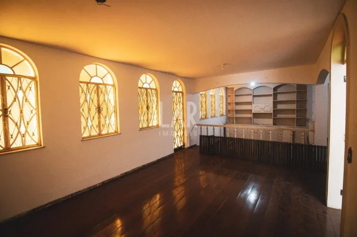 Casa à venda, 4 quartos, 2 suítes, 6 vagas, São Bento - Belo Horizonte/MG