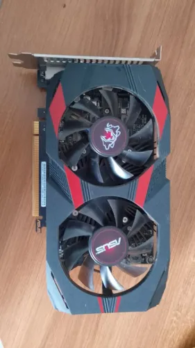 GTX 1050TI 4G - nunca aberta, sem detalhes