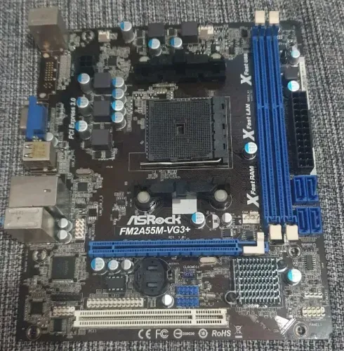 Placa Mae Asrock FM2A55M-VG3+ C/def