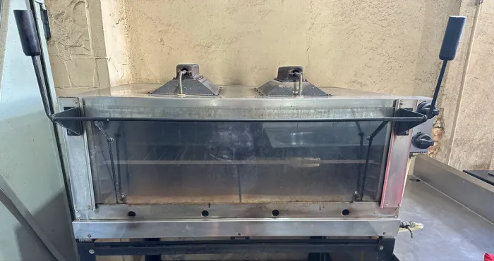 Forno Industrial Venâncio Roma Inox Gratinador com Queimador Infravermelho Gás.