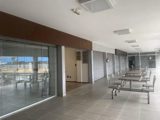 SALA / SALÃO COMERCIAL COMERCIAL em Curitiba - Paraná, Novo Mundo