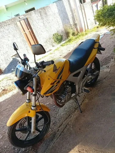 Vende-se moto