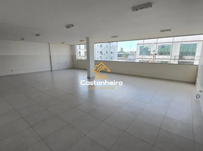 Sala comercial com 791m² - Centro