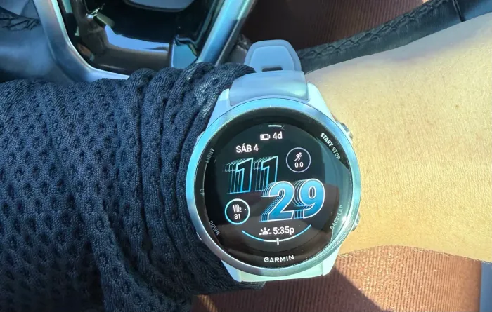 Garmin Forerunner 570 42mm Branco