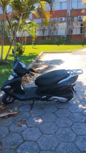 Moto Suzuki Burgman