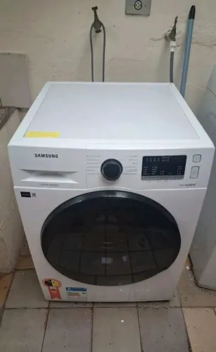 Máquina lava e seca da Samsung 11KG
