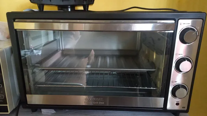 Vendo Forno Elétrico 