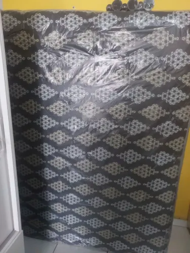 Cama unibox casal espuma nova