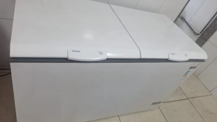 Equipamentos Industriais-Freezer Horizontal Consul- 2 tampas