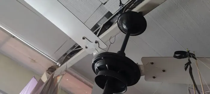 VENTILADOR DE TETO USADO E FUNCIONANDO