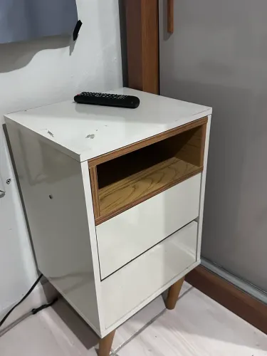 Mesa de Cabeceira