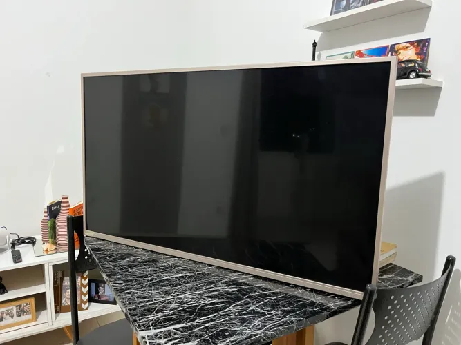 TV Philco 42" com DEFEITO