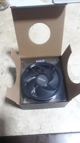 Cooler AMD Wraith Stealth para Ryzen e Atlhon soquetes AM4/AM5 (Original)