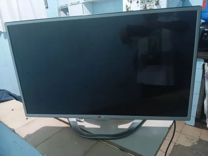 Tv lg leia descrição