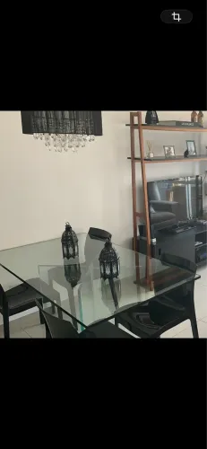 Mesa Tokstok toda de vidro 