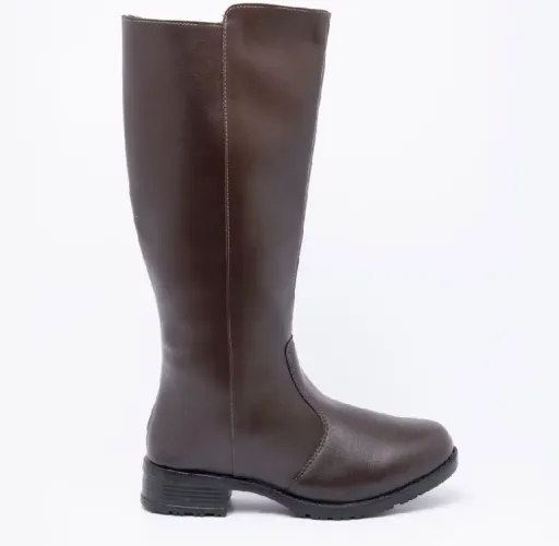 Bota marrom cano alto