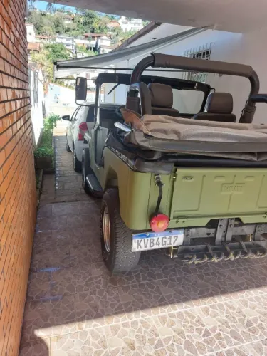 Willys Overland Jeep 2.6 12V Gasolina 2P 1964
