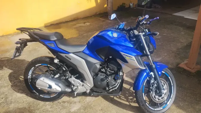 Vendo Fazer 250cc ano 2020