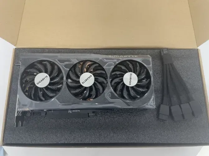 Gigabyte GeForce RTX 4070 Windforce OC
