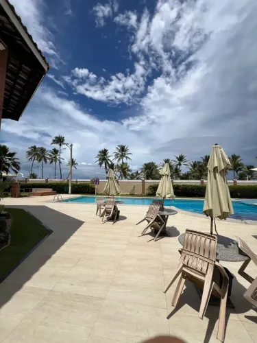 village 3/4 frente mar em condominio club em stella maris estrela do mar