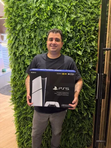 PS5 MIDIA DIGITAL LACRADO