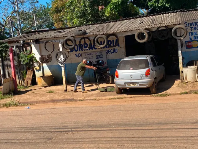 Vende-se ou troca borracharia 