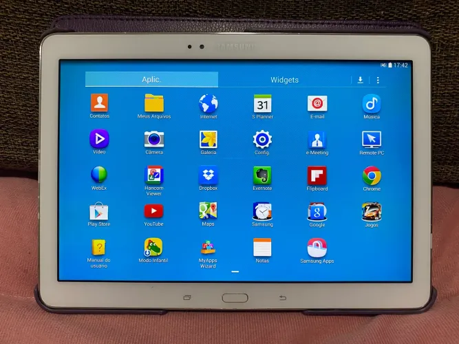 Tablet Samsung T520 16gb carregador + case 
