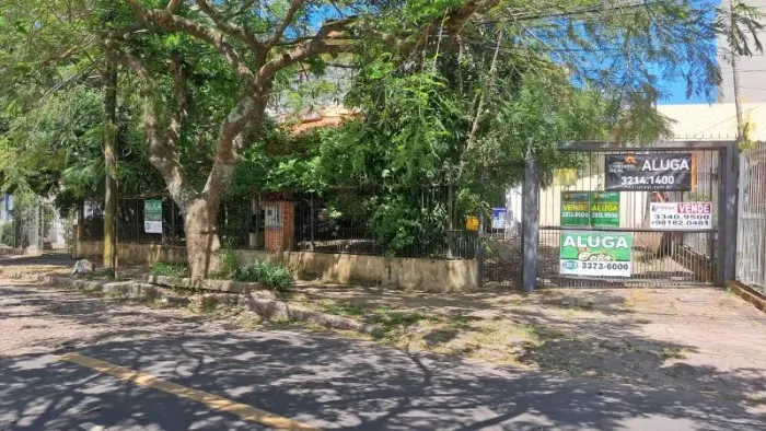 Sobrado para Aluguel na Vila Ipiranga com 340 m² e 3 dormitórios/quartos disponíveis