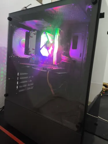 Estou vendendo Pc gamer completo ryzen 5 5600g placa de vídeo GTX 1060 5gb 16gb de ram