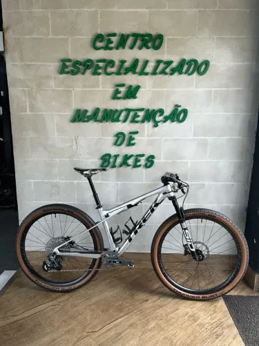 Trek Supercaliber 9.7 Carbono | GX T-Type AXS | Rodas Carbono | Tam. M