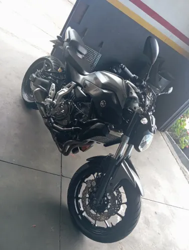 YAMAHA MT 07