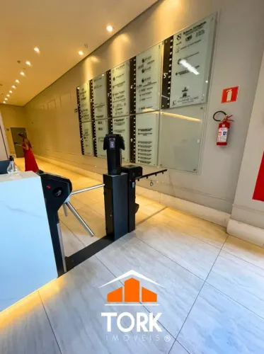 Edifício Cosmopolitan - Sala comercial em frente ao Prudenshopping!