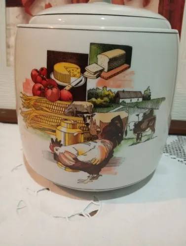 Vendo antigo pote porta mantimentos porcelana Vera Cruz 2.l.300ml