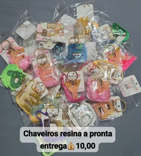 Chaveiros de resina