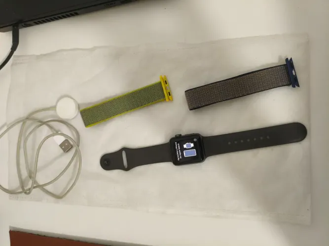 Relógio Smartwatch Apple Watch Séries 3 38mm Cinza Espacial em Ótimo estado