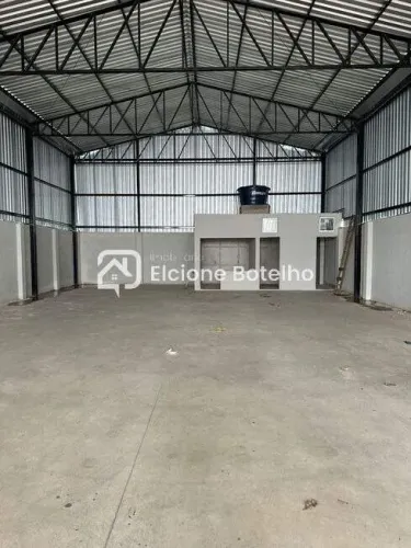 Galpão Comercial para Aluguel em Uberlândia