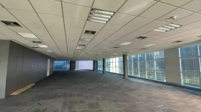 Sala comercial na Alameda Juari, 262 - Conjunto 31  611 m²