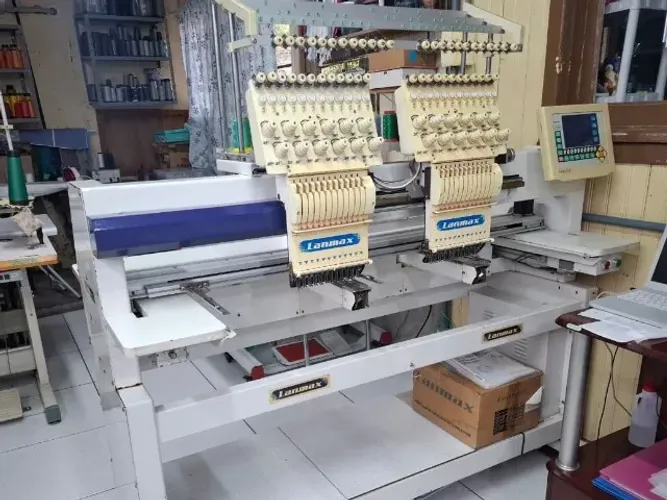 Bordadeira Industrial Lanmax LM-S0212 (2 Cabeças / 12 Agulhas)