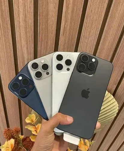 iPhone 15 Pro Max 256 GB Seminovo | 6 Meses Garantia | Loja Física | Até 18x | + Brindes