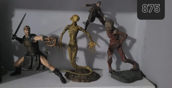 Set Bonecos beowulf mcfarlane action figure guerreiro colecionáveis  filme fantasia terror