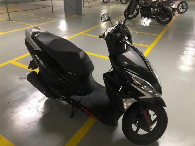 Vendo Honda elite 2021