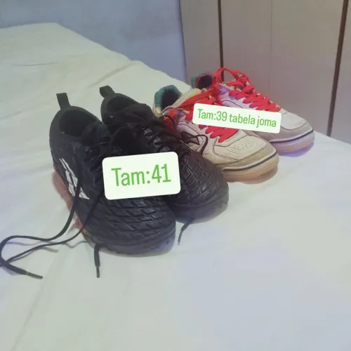 Chuteiras Society e futsal