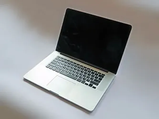 Macbook Pro A1398 EMC 2909 Mid 2015