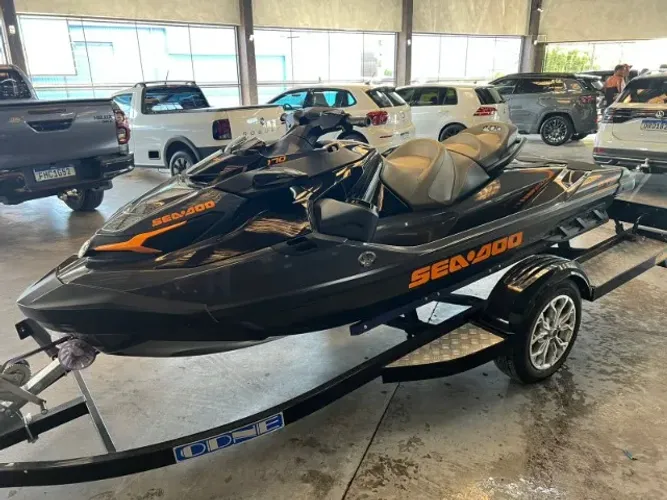 MOTO AQUATICA / SEA DOO - JET SKI 