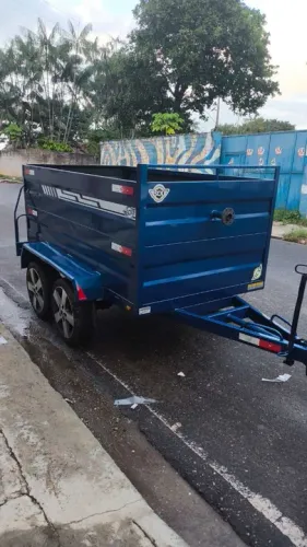 Reboque carretinha Trucado Caçamba Carga pesada e volume 