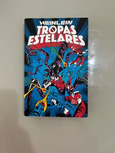 Tropas Estrelares de Robert A. Heinlein